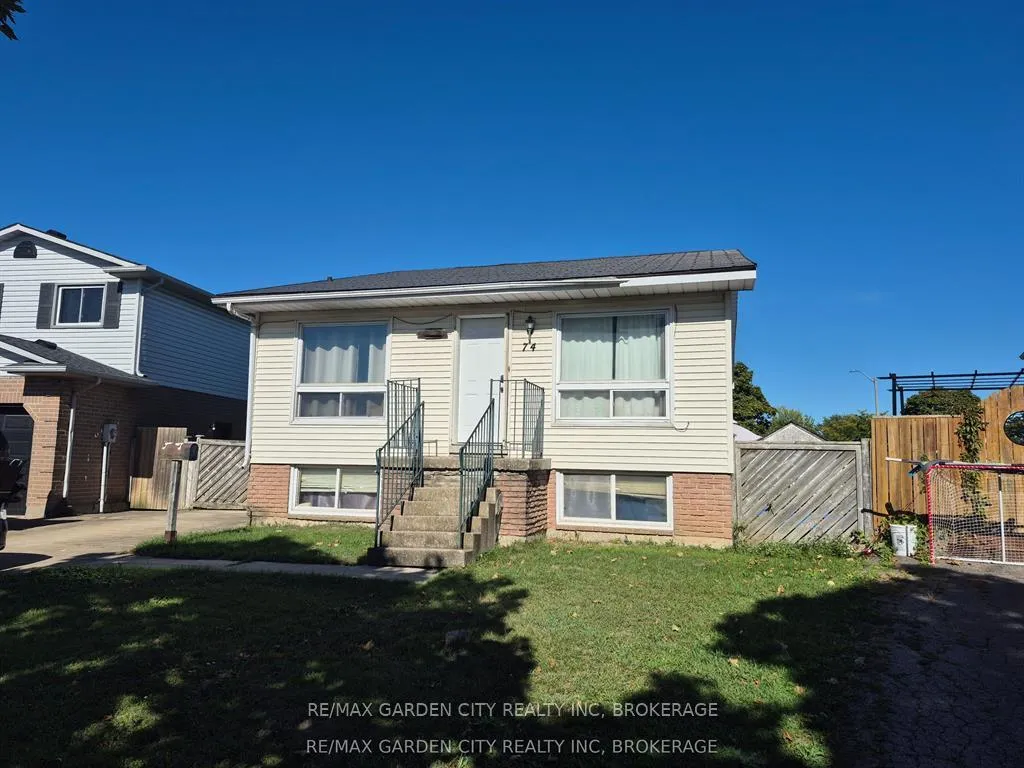Photo 2 of 74 Commerford Street, Thorold, Confederation Heights — HOMEH