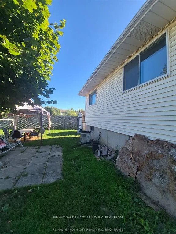 Photo 6 of 74 Commerford Street, Thorold, Confederation Heights — HOMEH