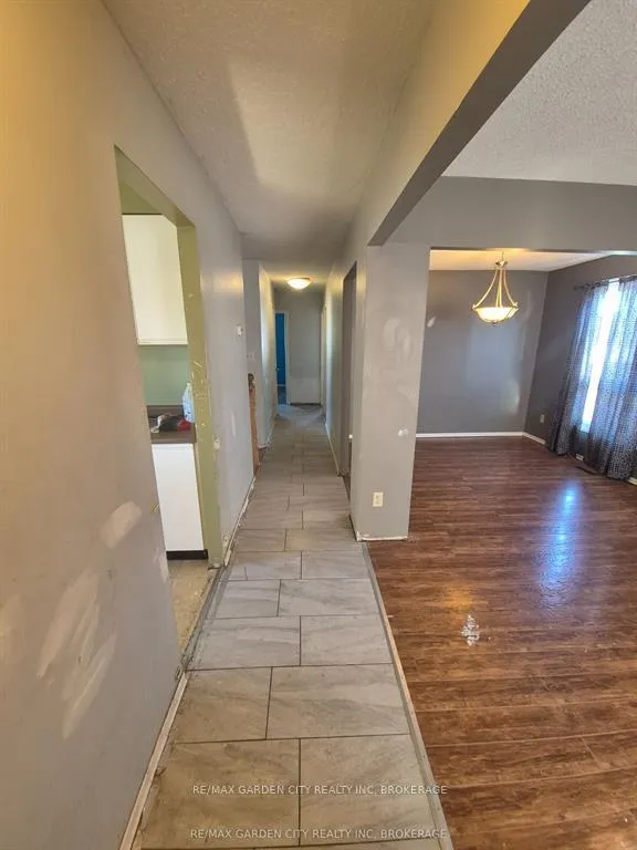 Photo 8 of 74 Commerford Street, Thorold, Confederation Heights — HOMEH