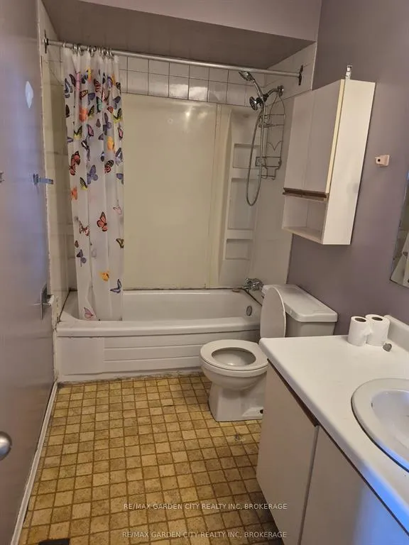 Photo 14 of 74 Commerford Street, Thorold, Confederation Heights — HOMEH