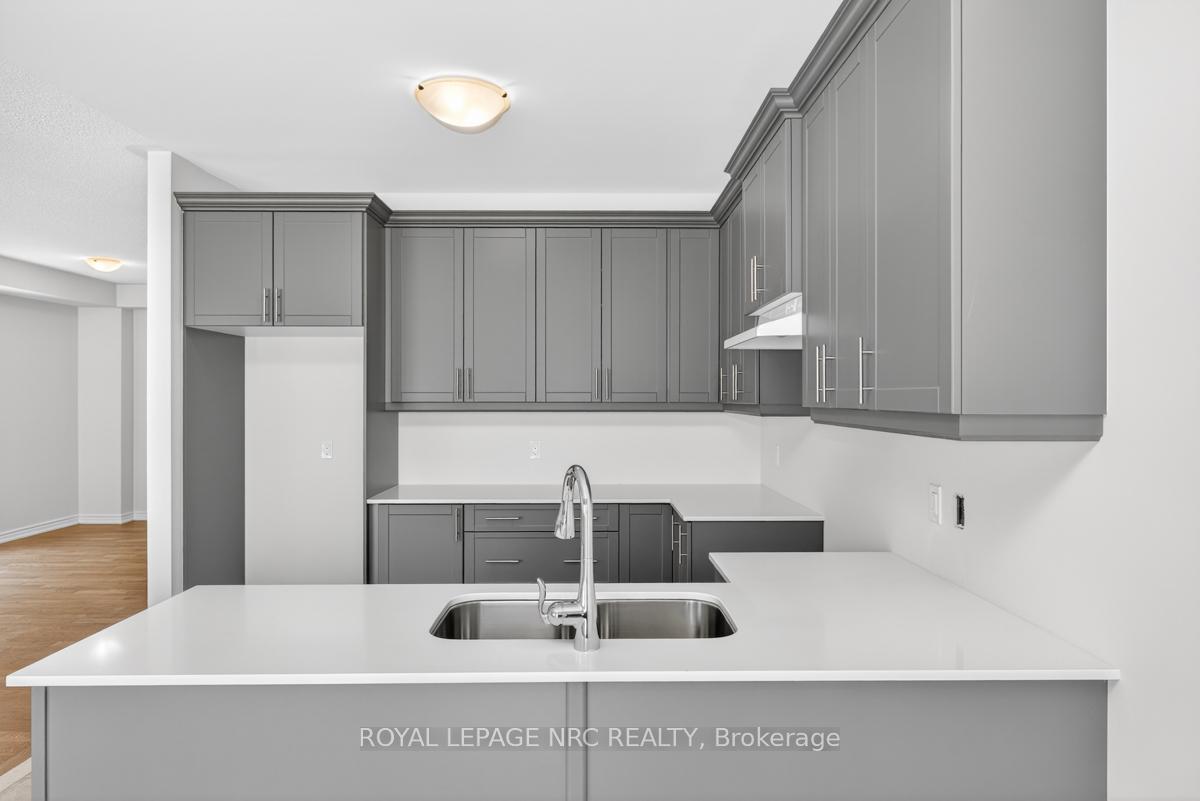 Photo 7 of 118 Palace Street, Thorold, Thorold Downtown — HOMEH