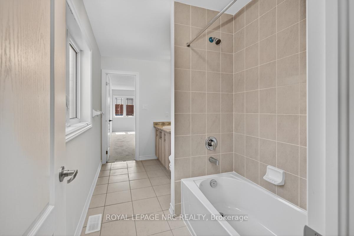 Photo 21 of 118 Palace Street, Thorold, Thorold Downtown — HOMEH
