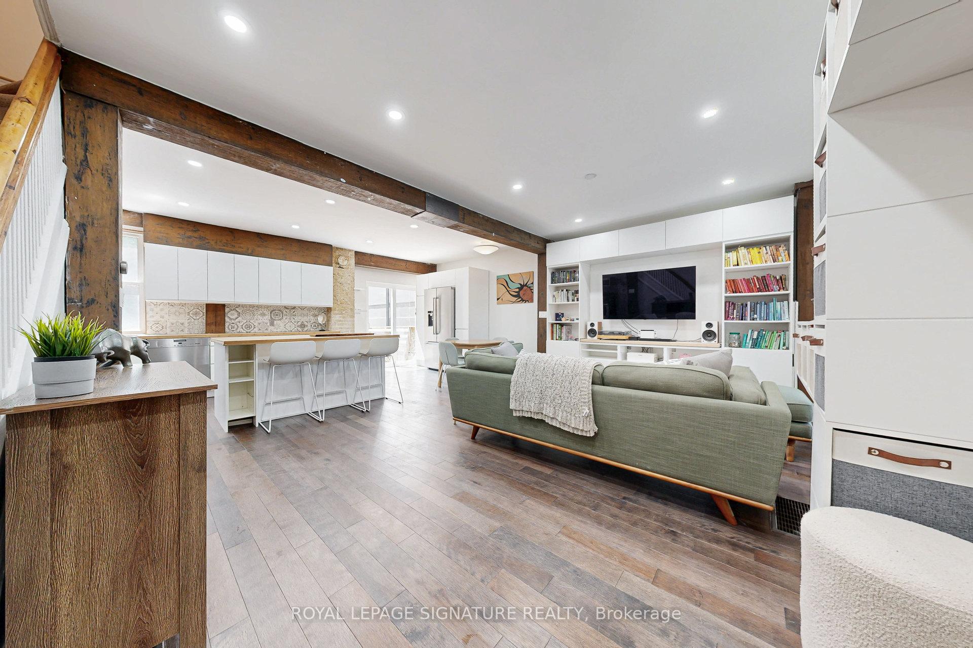 Photo 2 of 17 Hunter Street, Toronto, Blake-Jones — HOMEH