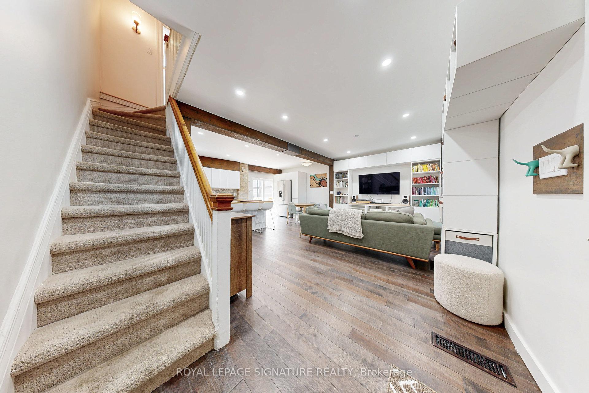 Photo 26 of 17 Hunter Street, Toronto, Blake-Jones — HOMEH