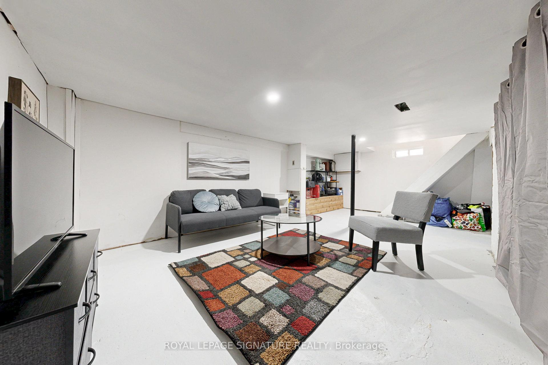 Photo 31 of 17 Hunter Street, Toronto, Blake-Jones — HOMEH