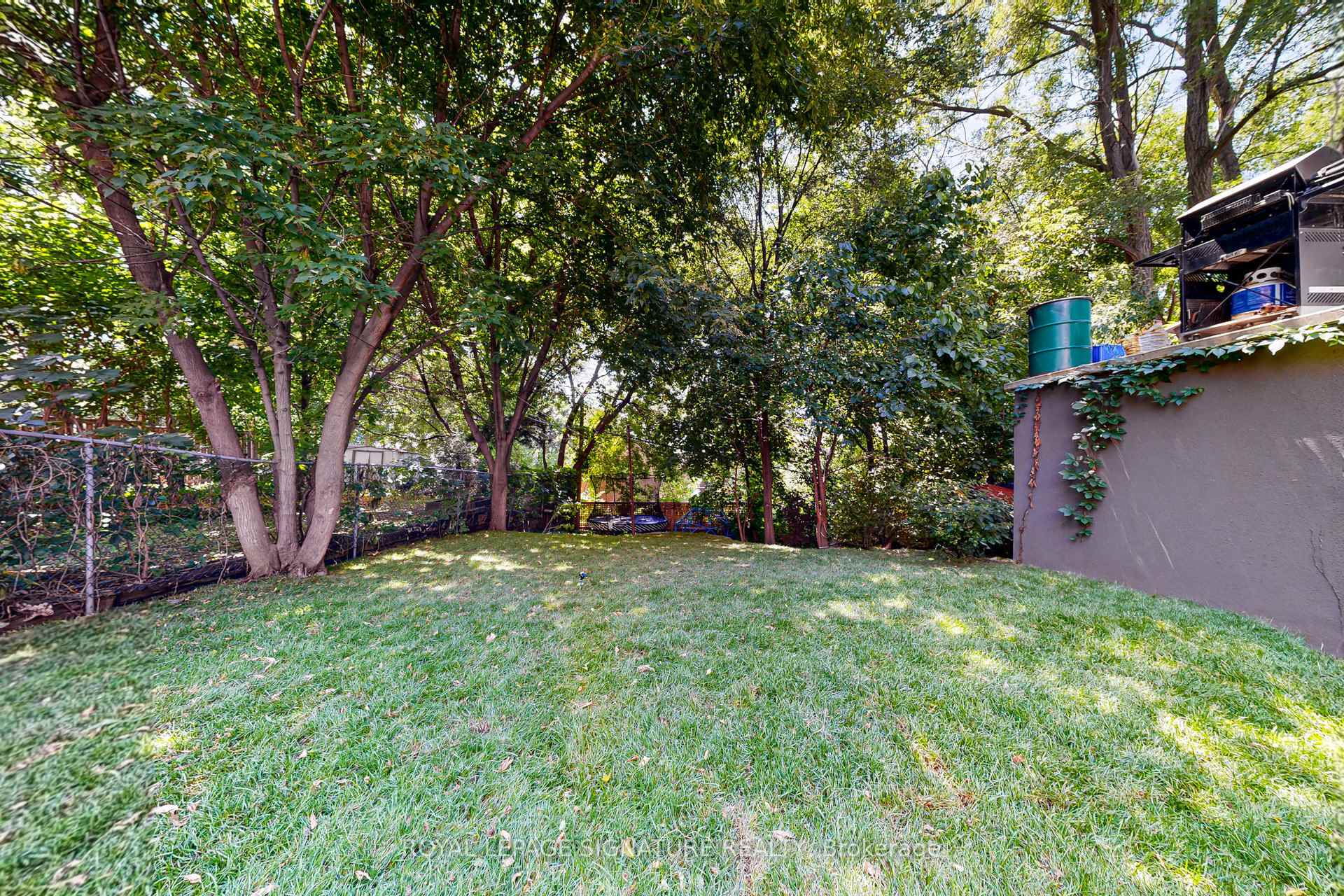 Photo 32 of 17 Hunter Street, Toronto, Blake-Jones — HOMEH