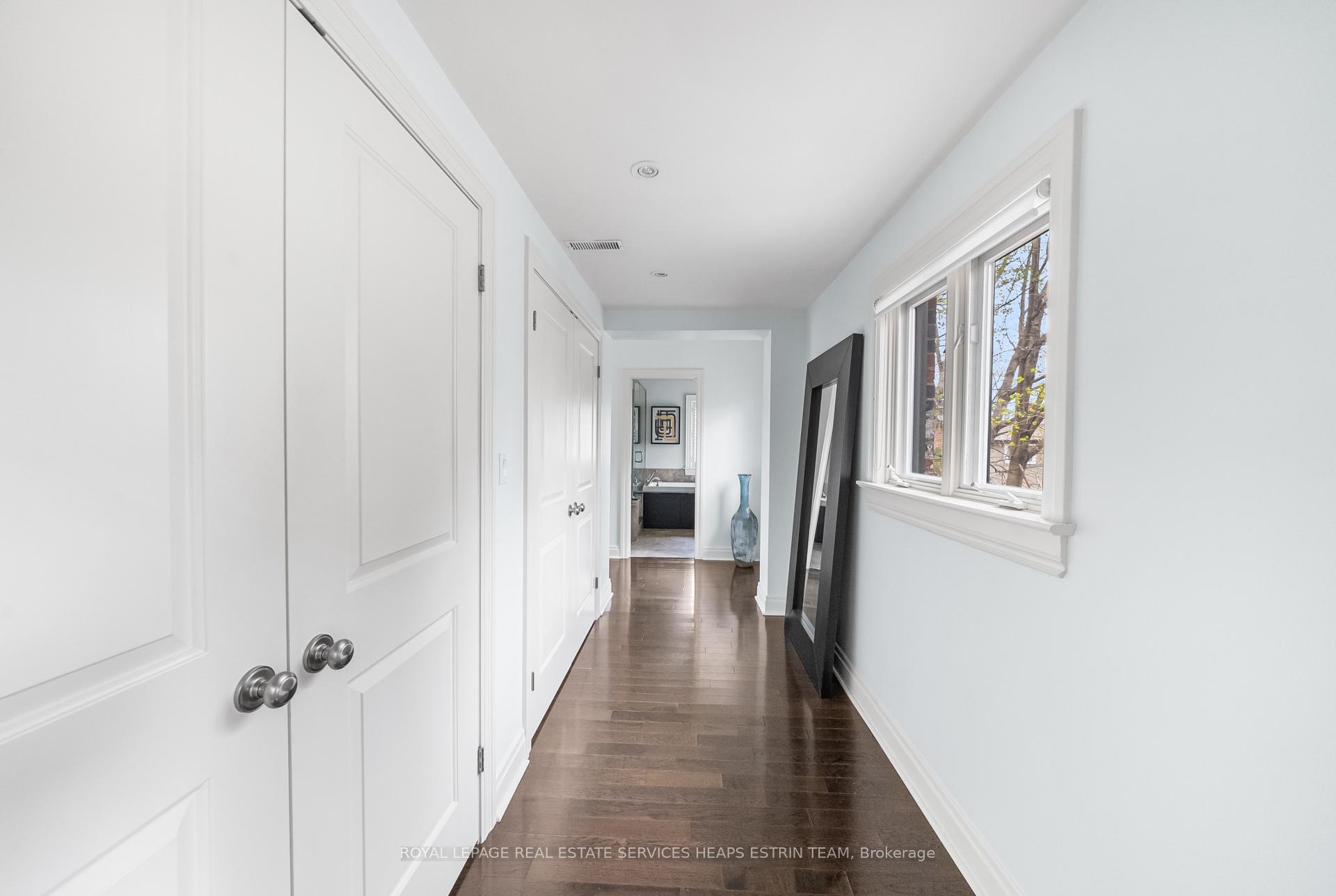Photo 19 of 52 Fleming Crescent, Toronto, Leaside — HOMEH