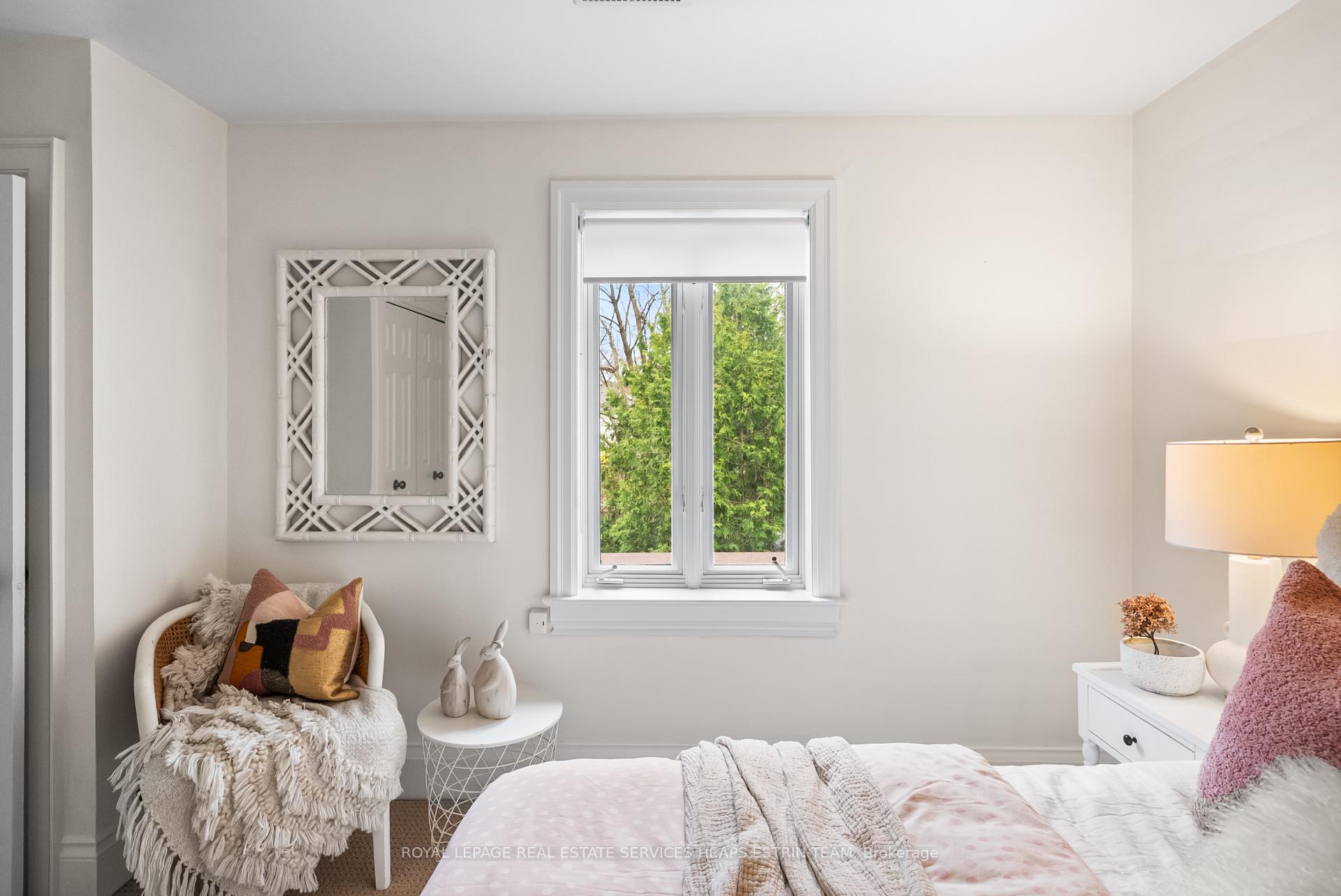 Photo 21 of 52 Fleming Crescent, Toronto, Leaside — HOMEH