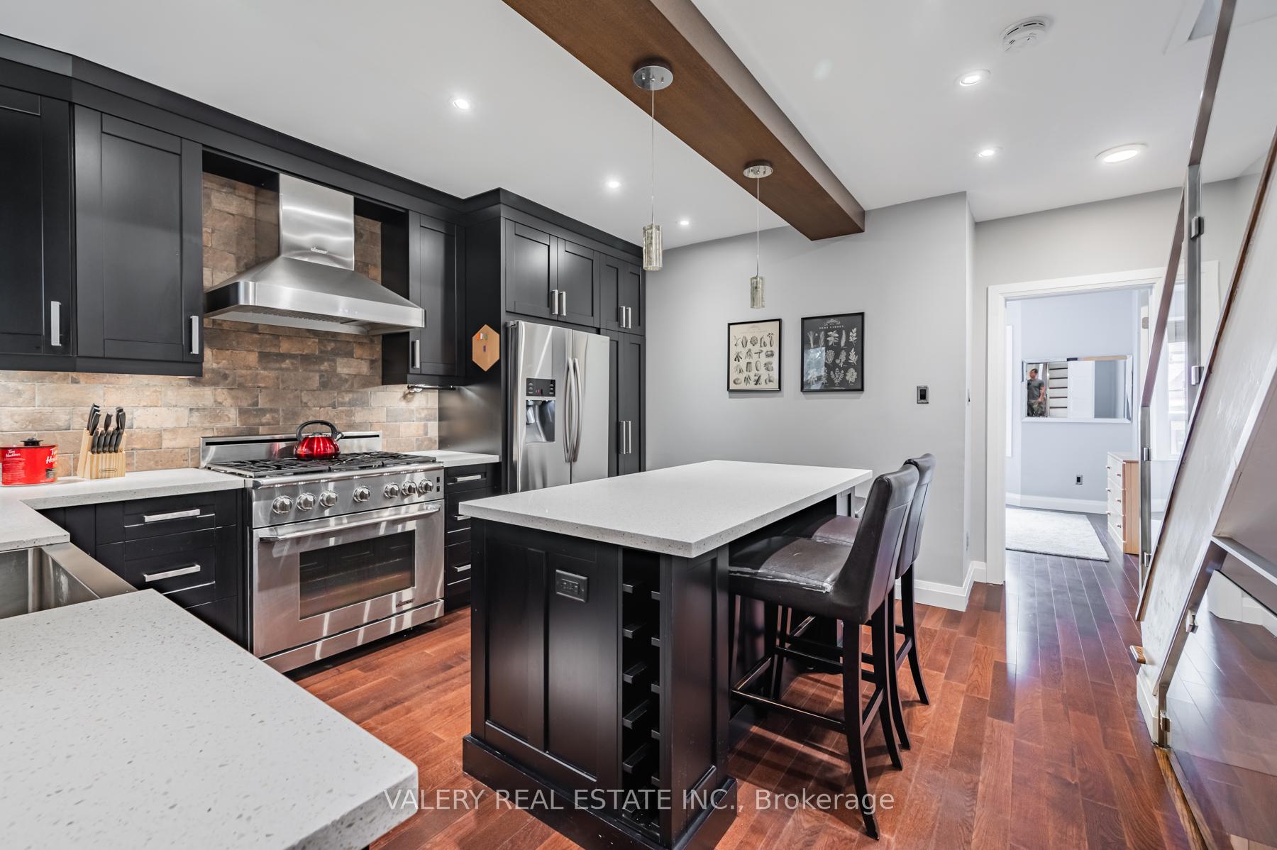 Photo 1 of 117 Mcgill Street, Toronto, Church-Yonge Corridor — HOMEH