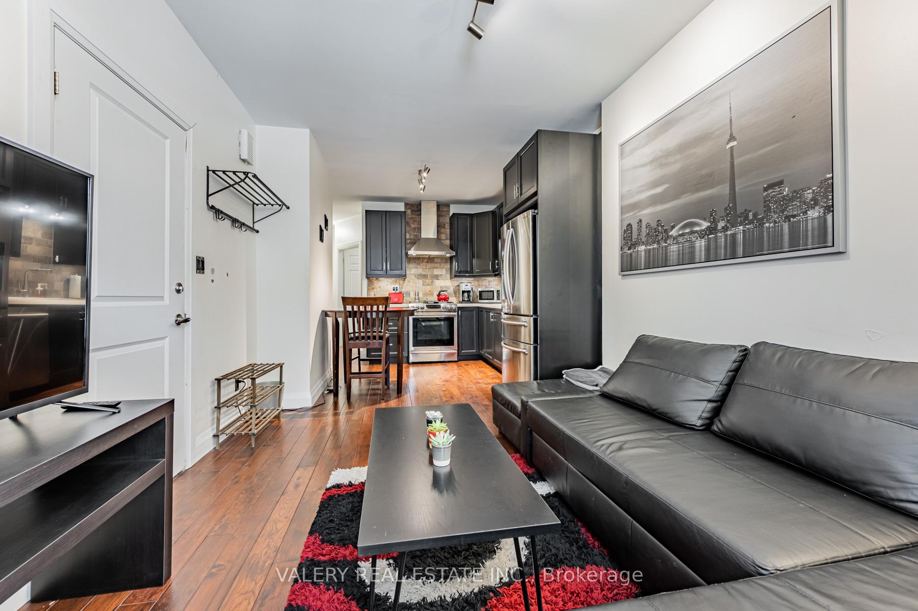 Photo 20 of 117 Mcgill Street, Toronto, Church-Yonge Corridor — HOMEH
