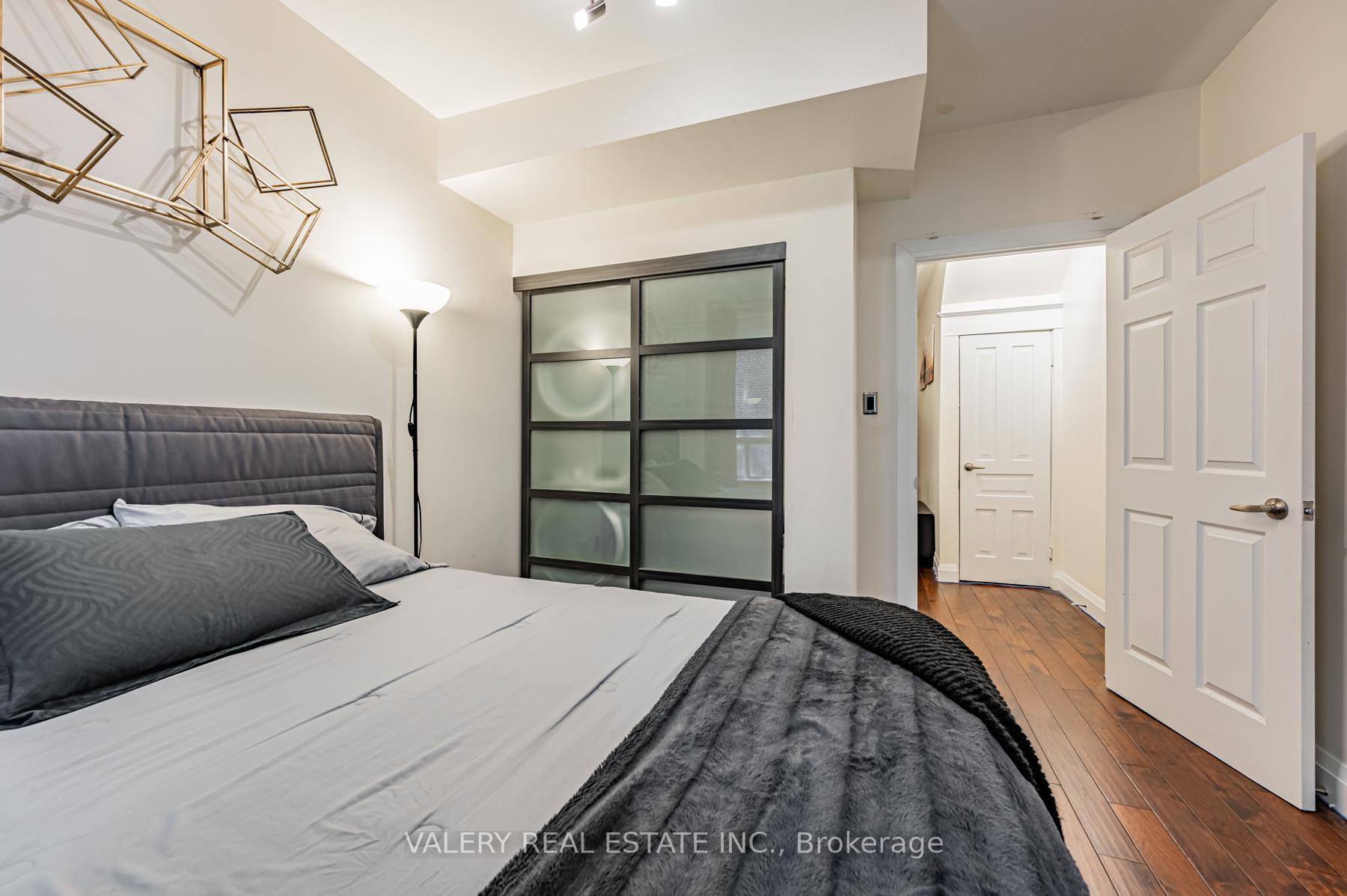 Photo 24 of 117 Mcgill Street, Toronto, Church-Yonge Corridor — HOMEH