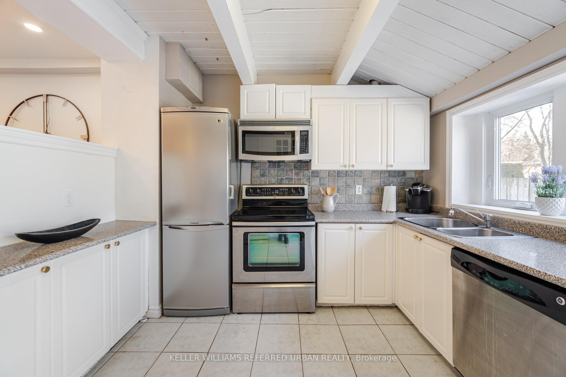 Photo 15 of 12 Rowley Avenue, Toronto, Mount Pleasant East — HOMEH