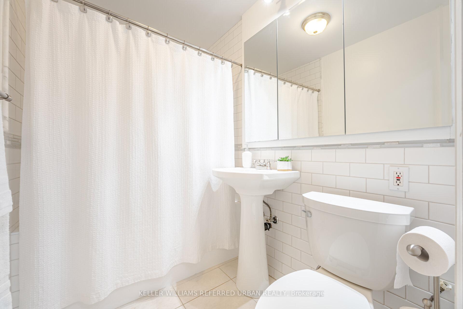 Photo 33 of 12 Rowley Avenue, Toronto, Mount Pleasant East — HOMEH