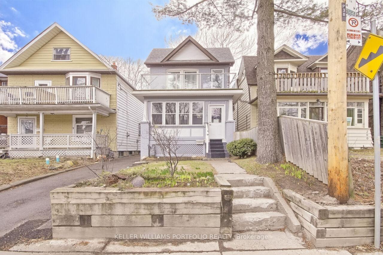 Photo 2 of 196 Ashdale Avenue, Toronto, Greenwood-Coxwell — HOMEH