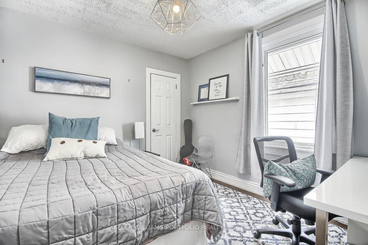 Photo 30 of 196 Ashdale Avenue, Toronto, Greenwood-Coxwell — HOMEH