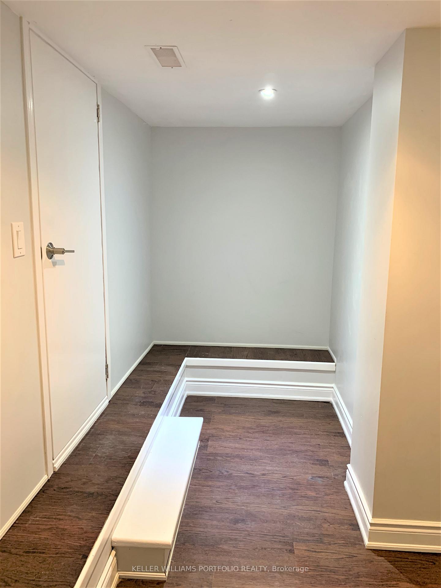 Photo 37 of 196 Ashdale Avenue, Toronto, Greenwood-Coxwell — HOMEH
