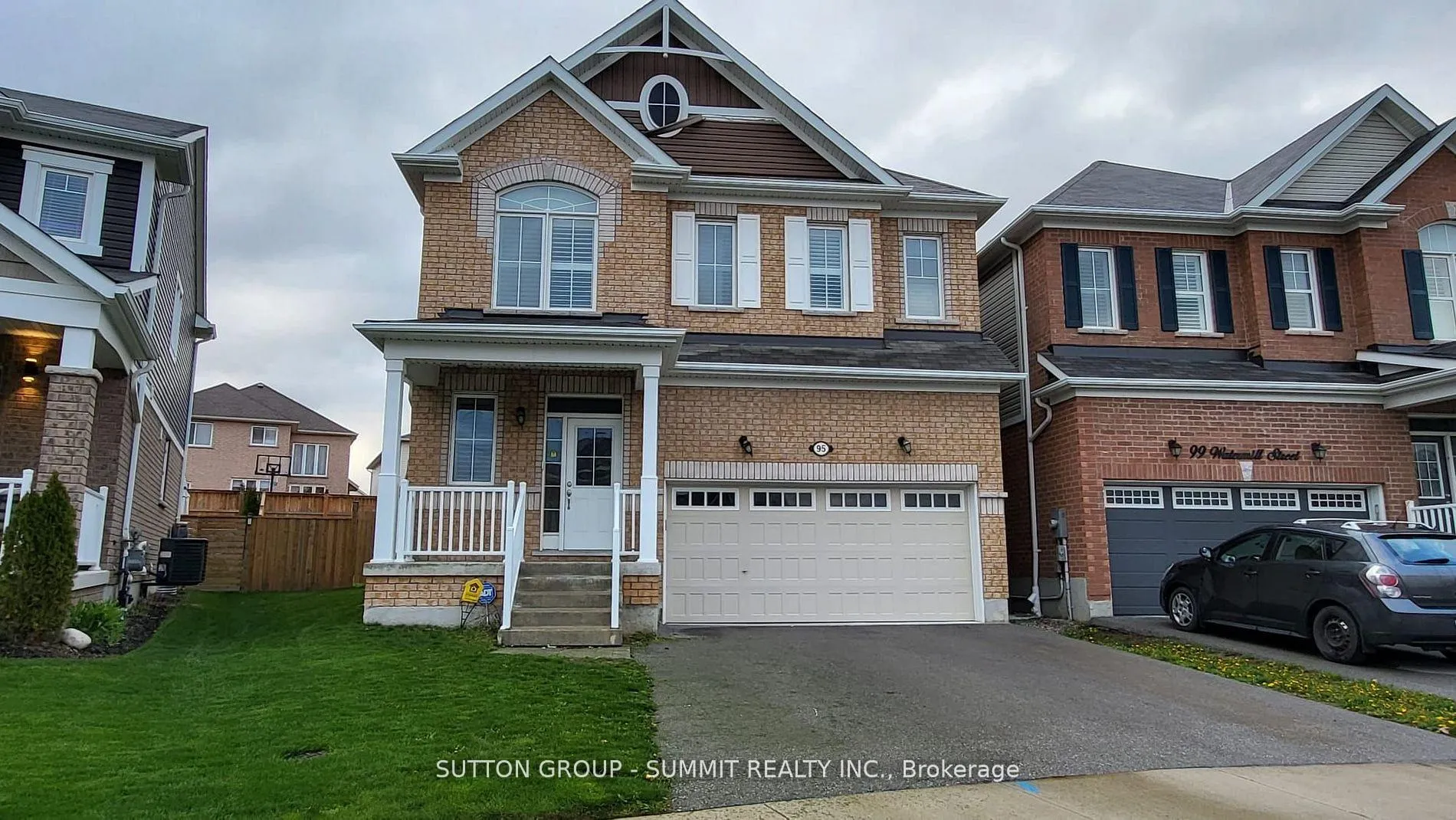 Front of 95 Watermill Street