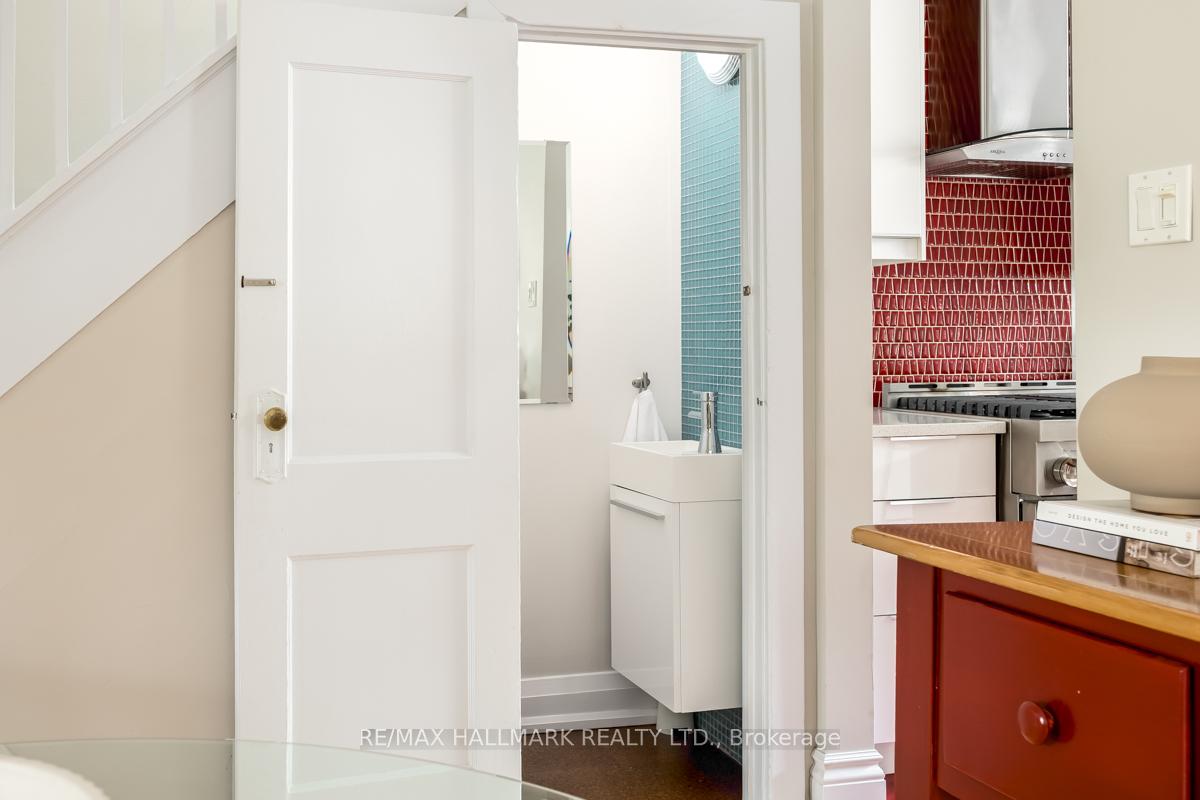 Photo 9 of 56 Maughan Crescent, Toronto, Woodbine Corridor — HOMEH