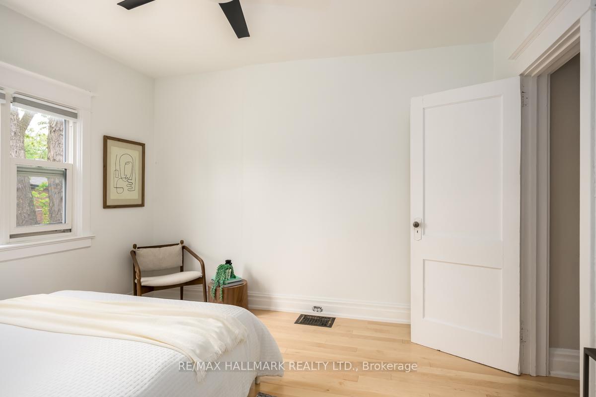 Photo 17 of 56 Maughan Crescent, Toronto, Woodbine Corridor — HOMEH