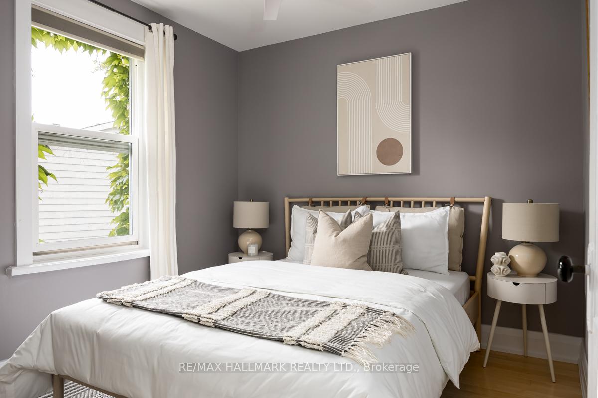 Photo 18 of 56 Maughan Crescent, Toronto, Woodbine Corridor — HOMEH