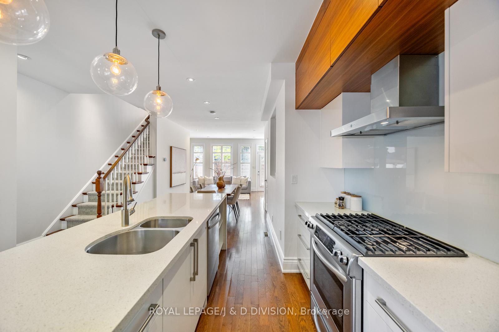 Photo 5 of 33 Clark Street, Toronto, South Riverdale — HOMEH