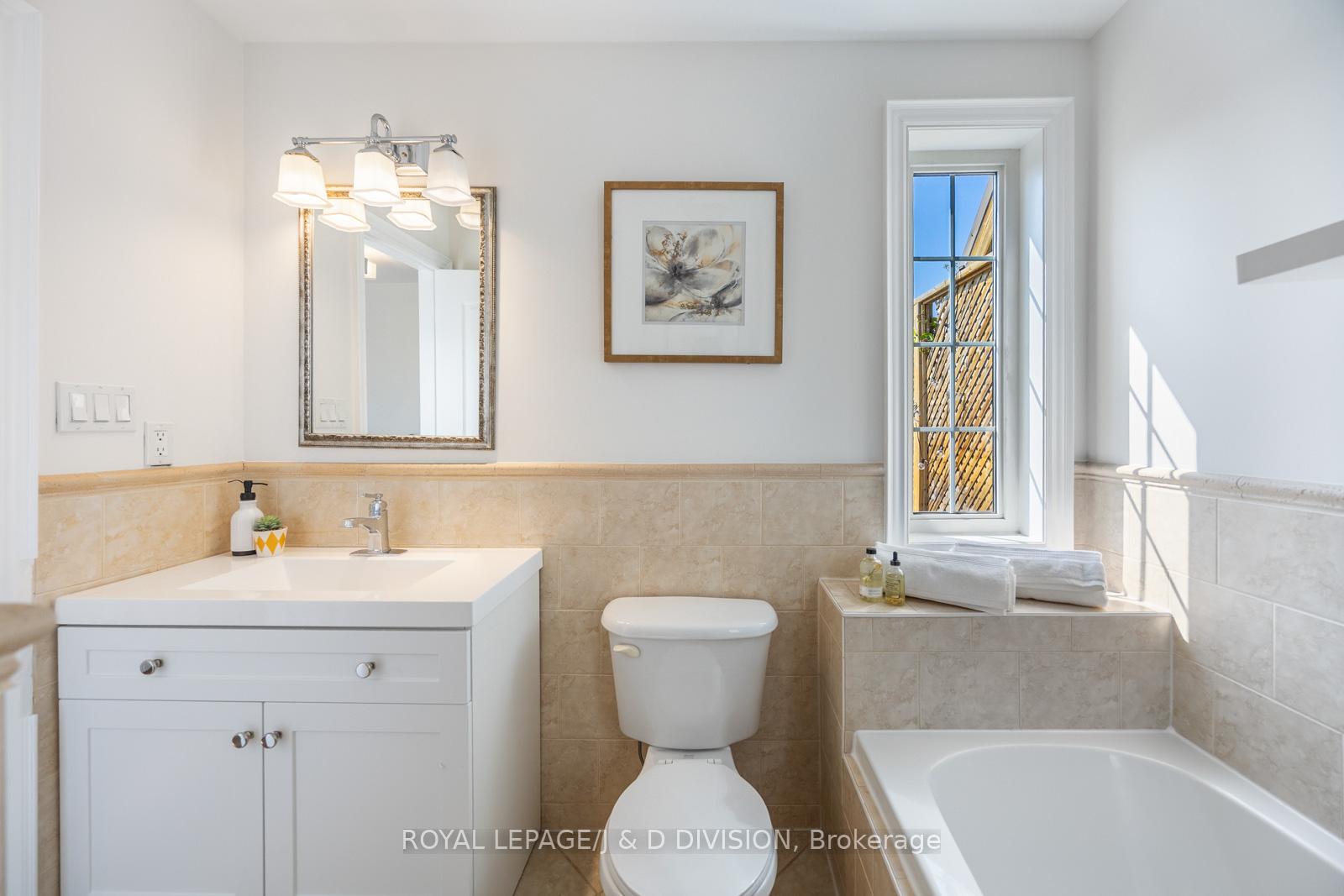 Photo 27 of 33 Clark Street, Toronto, South Riverdale — HOMEH