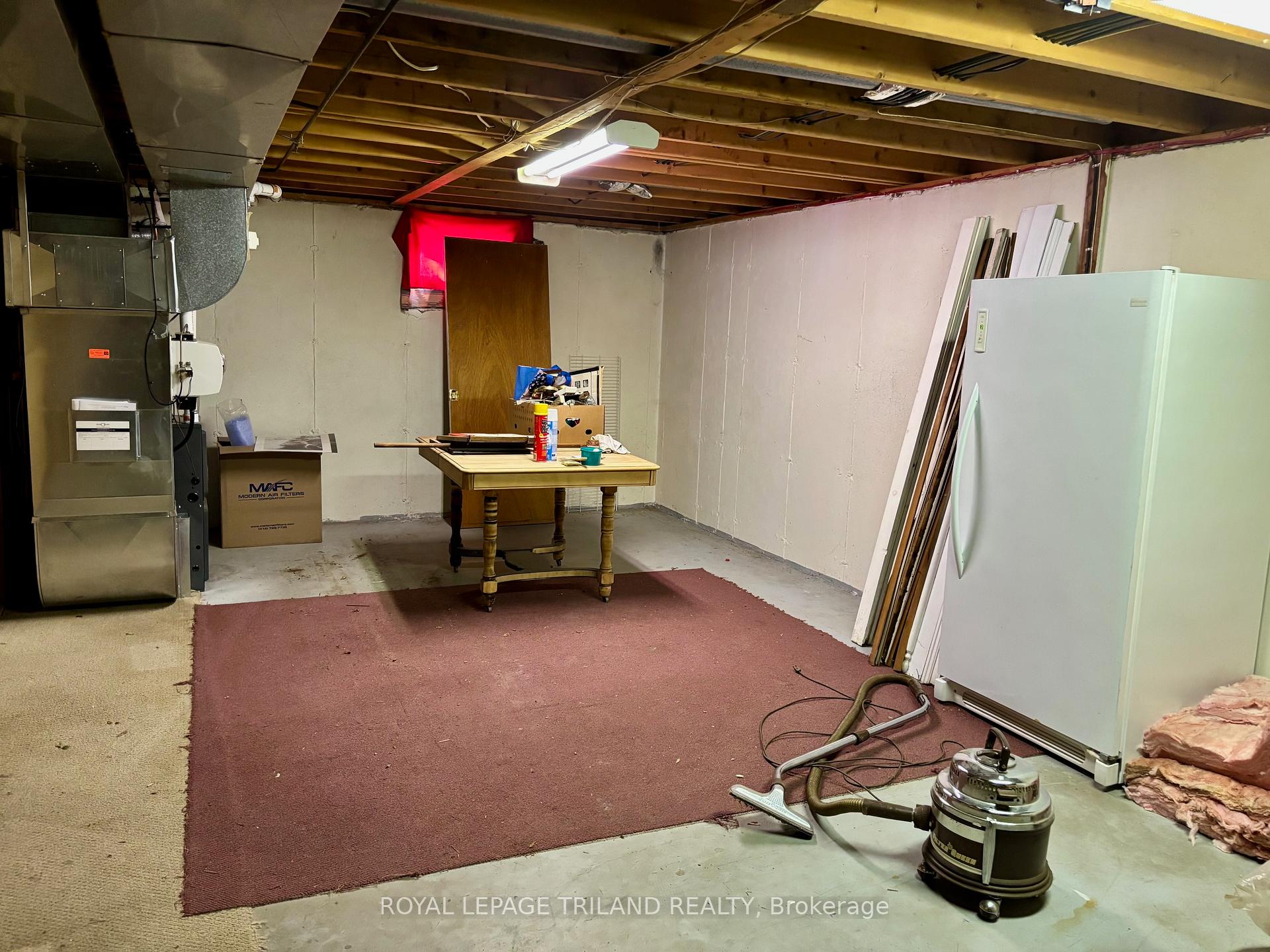 Photo 22 of 481 Maple Street, Strathroy-Caradoc, NW — HOMEH