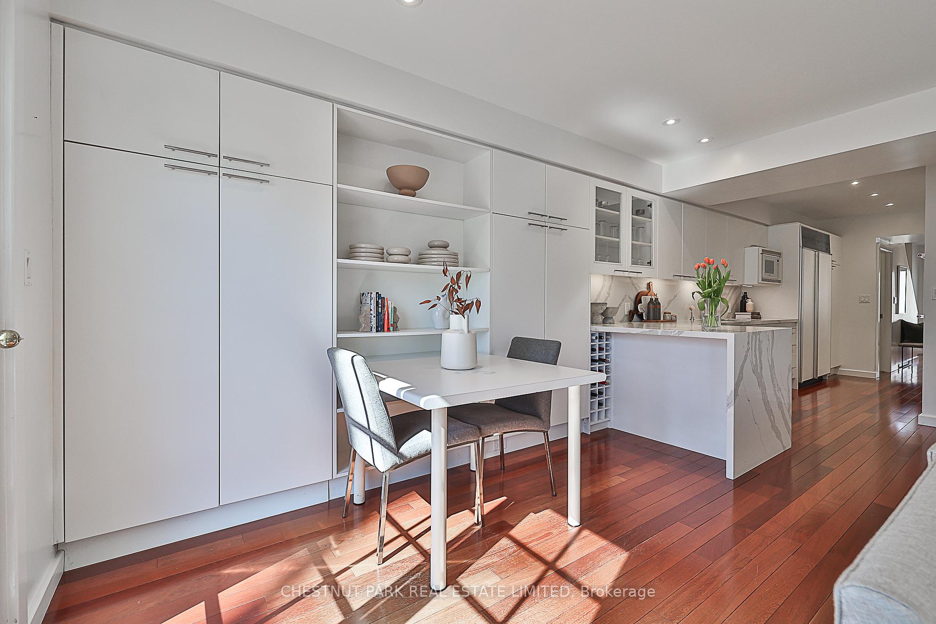 Photo 16 of 43 Glenvale Boulevard, Toronto, Leaside — HOMEH