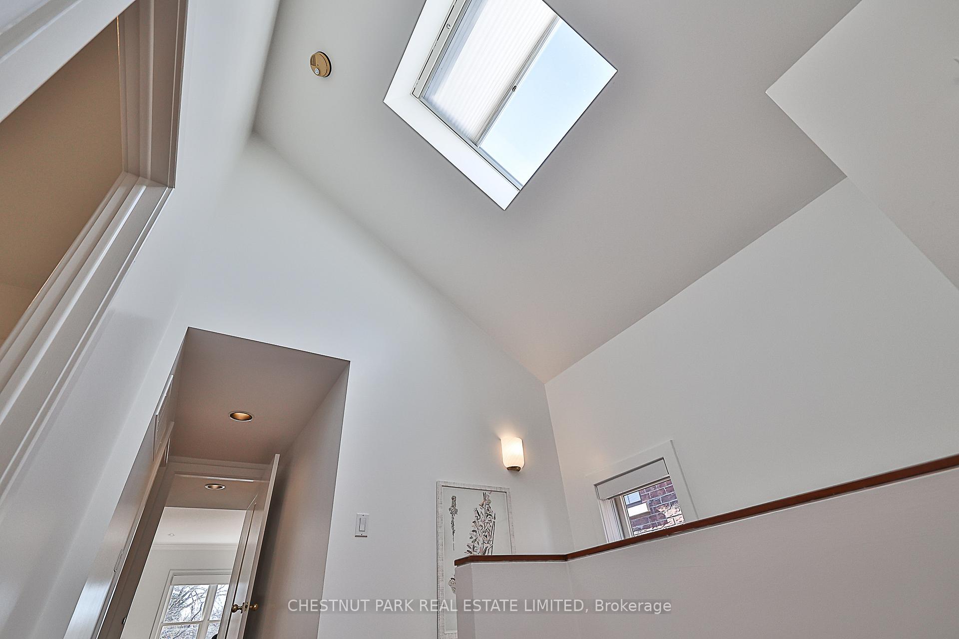 Photo 20 of 43 Glenvale Boulevard, Toronto, Leaside — HOMEH