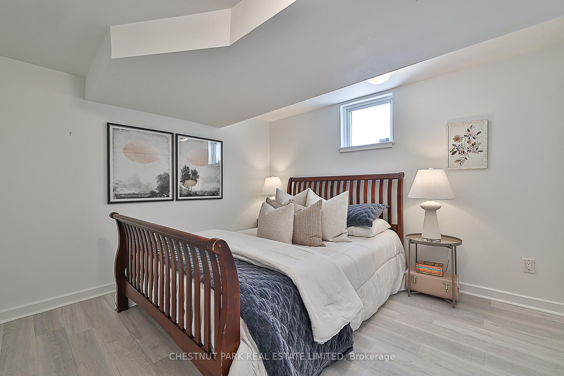 Photo 30 of 43 Glenvale Boulevard, Toronto, Leaside — HOMEH