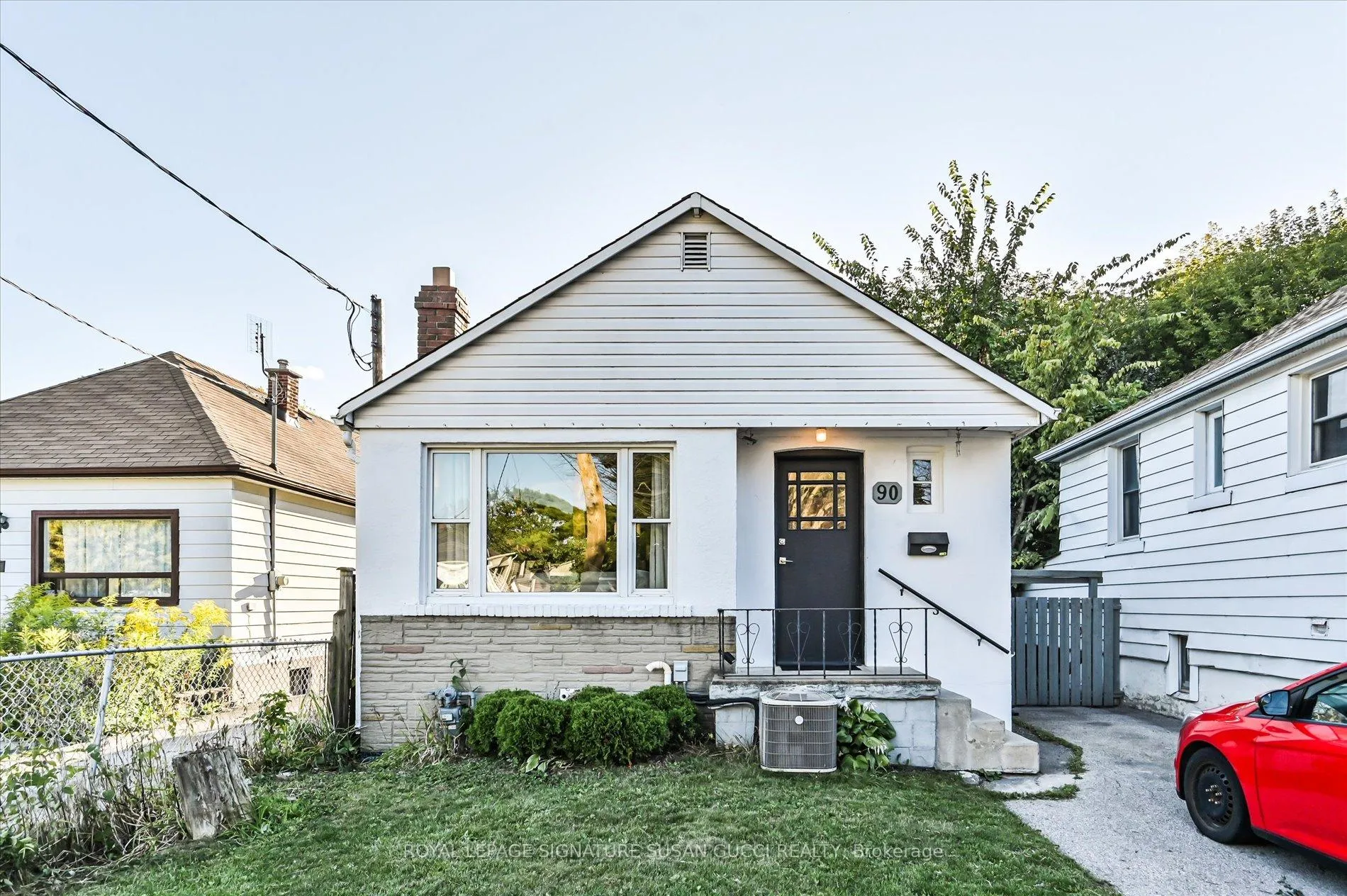 Front of 90 Meighen Avenue