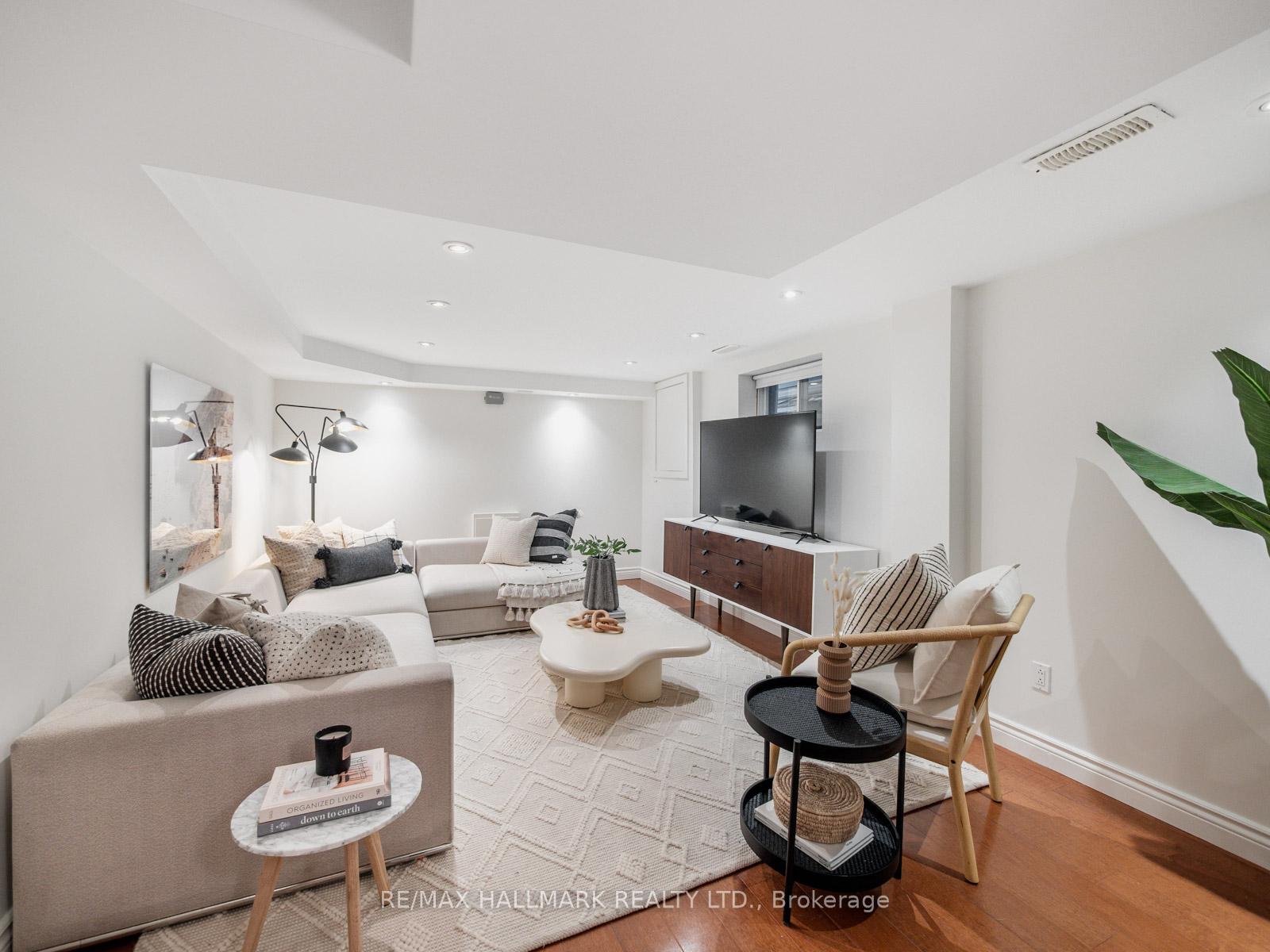 Photo 29 of 31 Seymour Avenue, Toronto, Blake-Jones — HOMEH