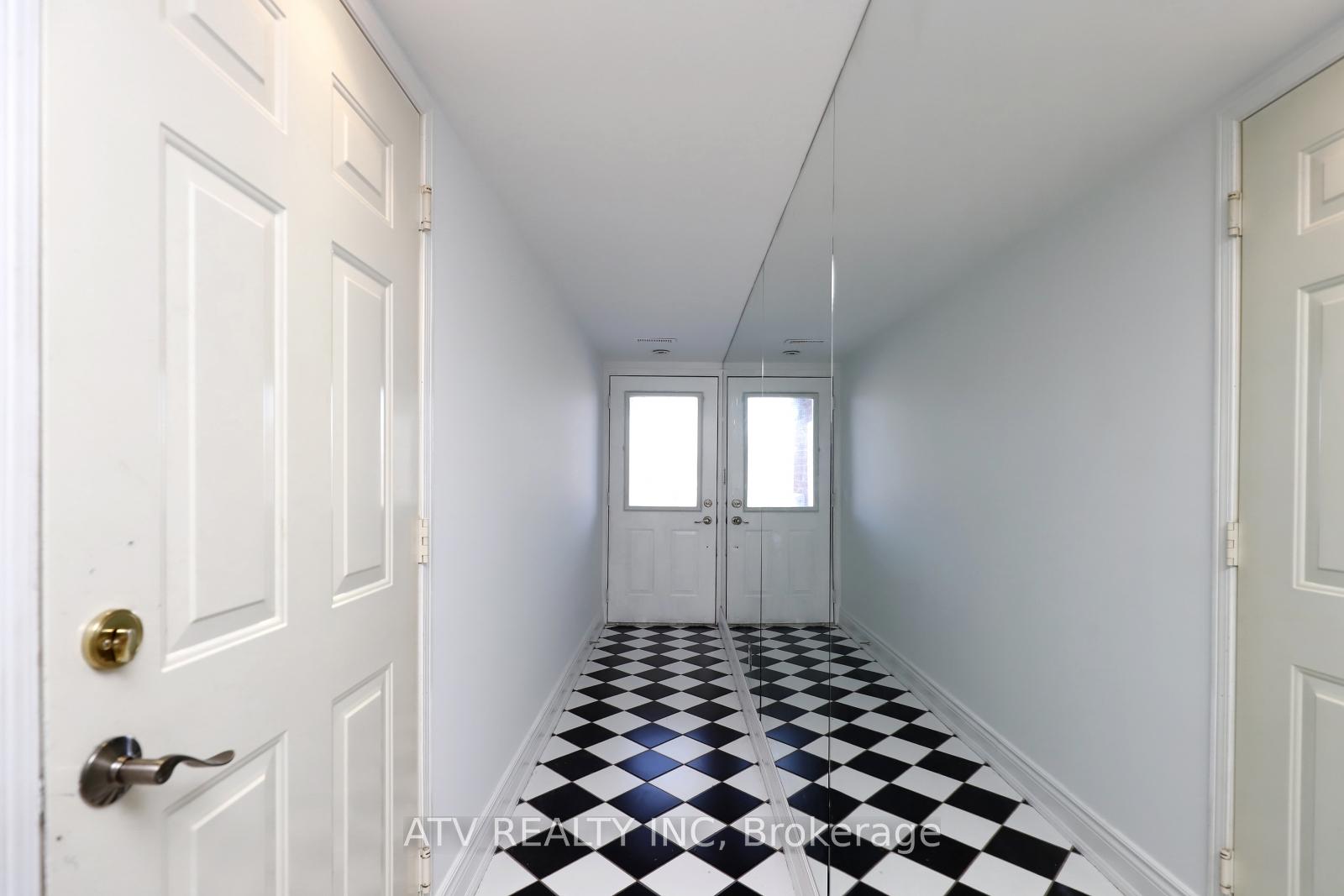 Photo 3 of 2523 Gerrard Street E, Toronto, East End-Danforth — HOMEH
