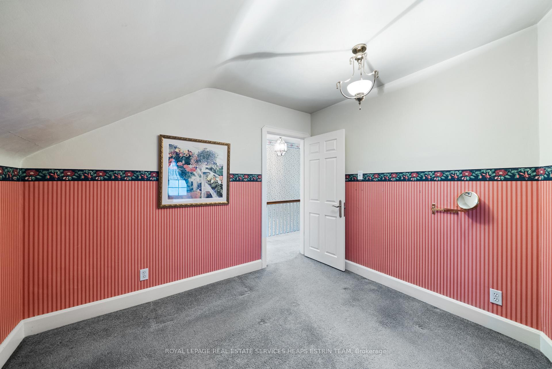 Photo 13 of 51 Hanna Road, Toronto, Leaside — HOMEH