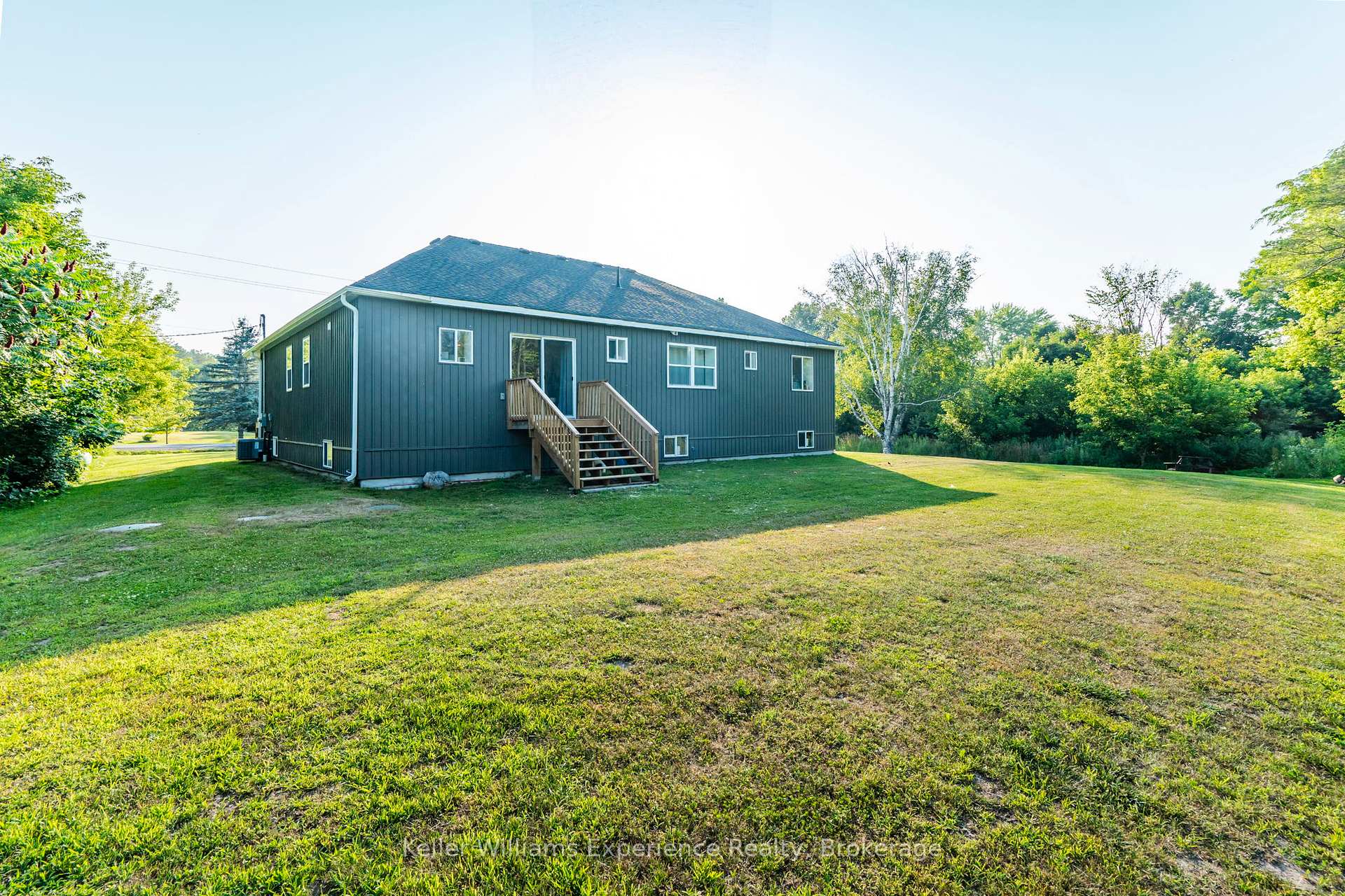 Photo 40 of 2425 Old Fort Road, Tay, Rural Tay — HOMEH