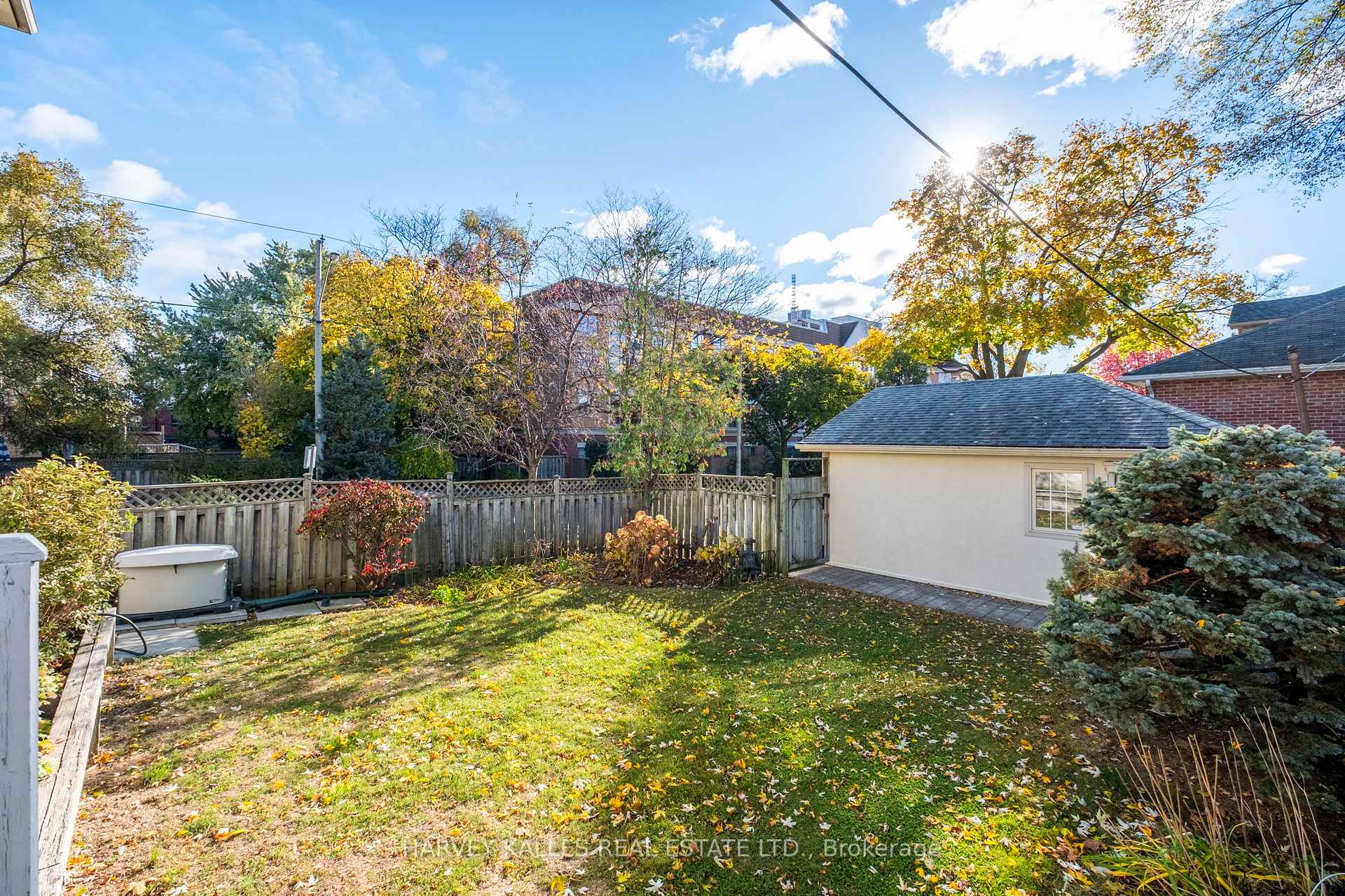 Photo 29 of 171 Parkhurst Boulevard, Toronto, Leaside — HOMEH