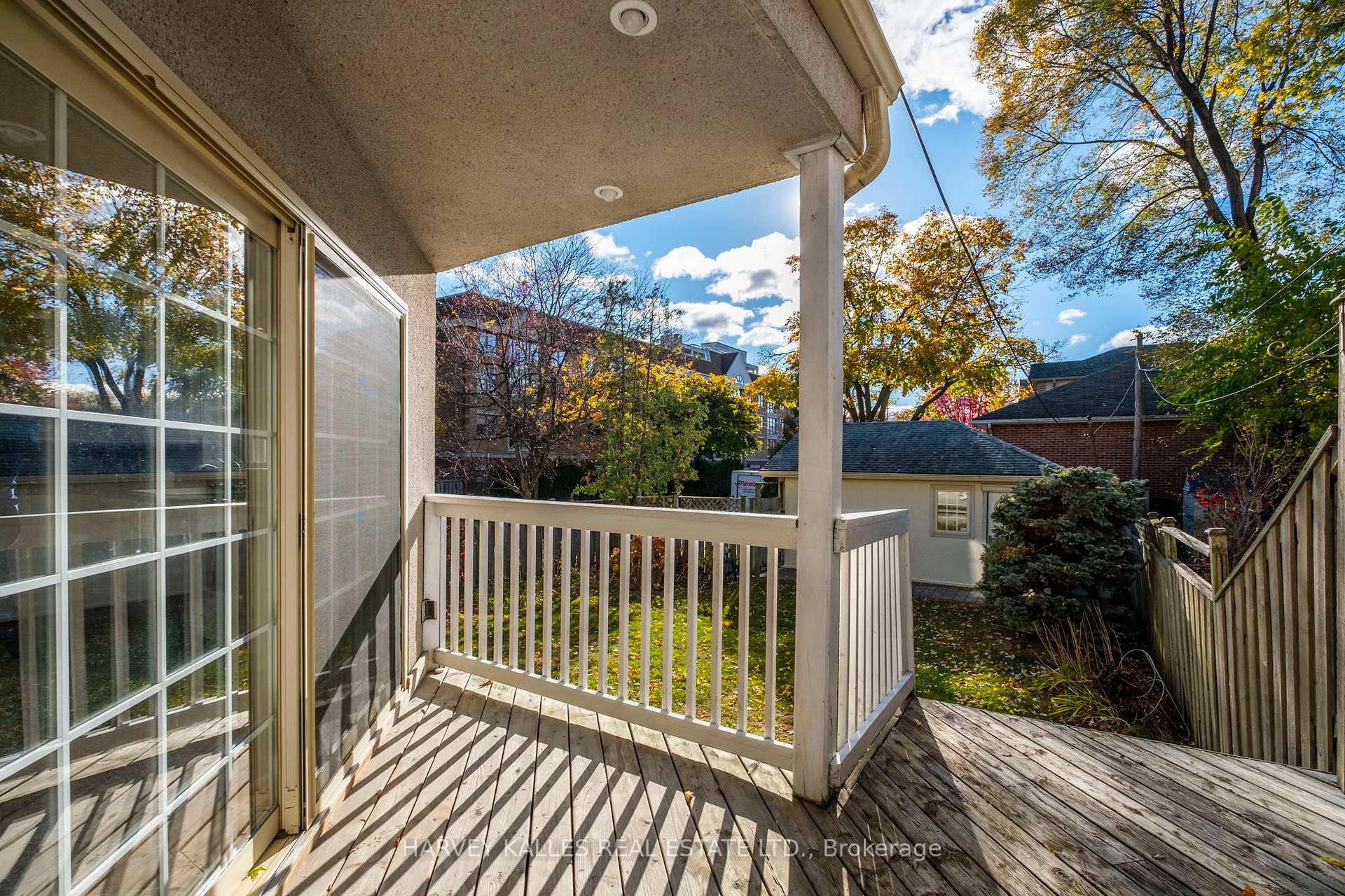 Photo 33 of 171 Parkhurst Boulevard, Toronto, Leaside — HOMEH