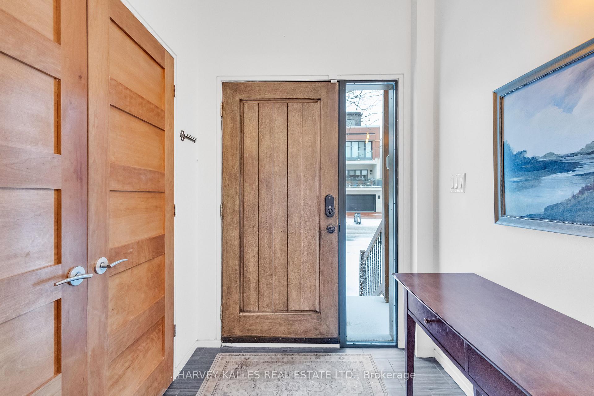 Photo 3 of 163 Belsize Drive, Toronto, Mount Pleasant West — HOMEH