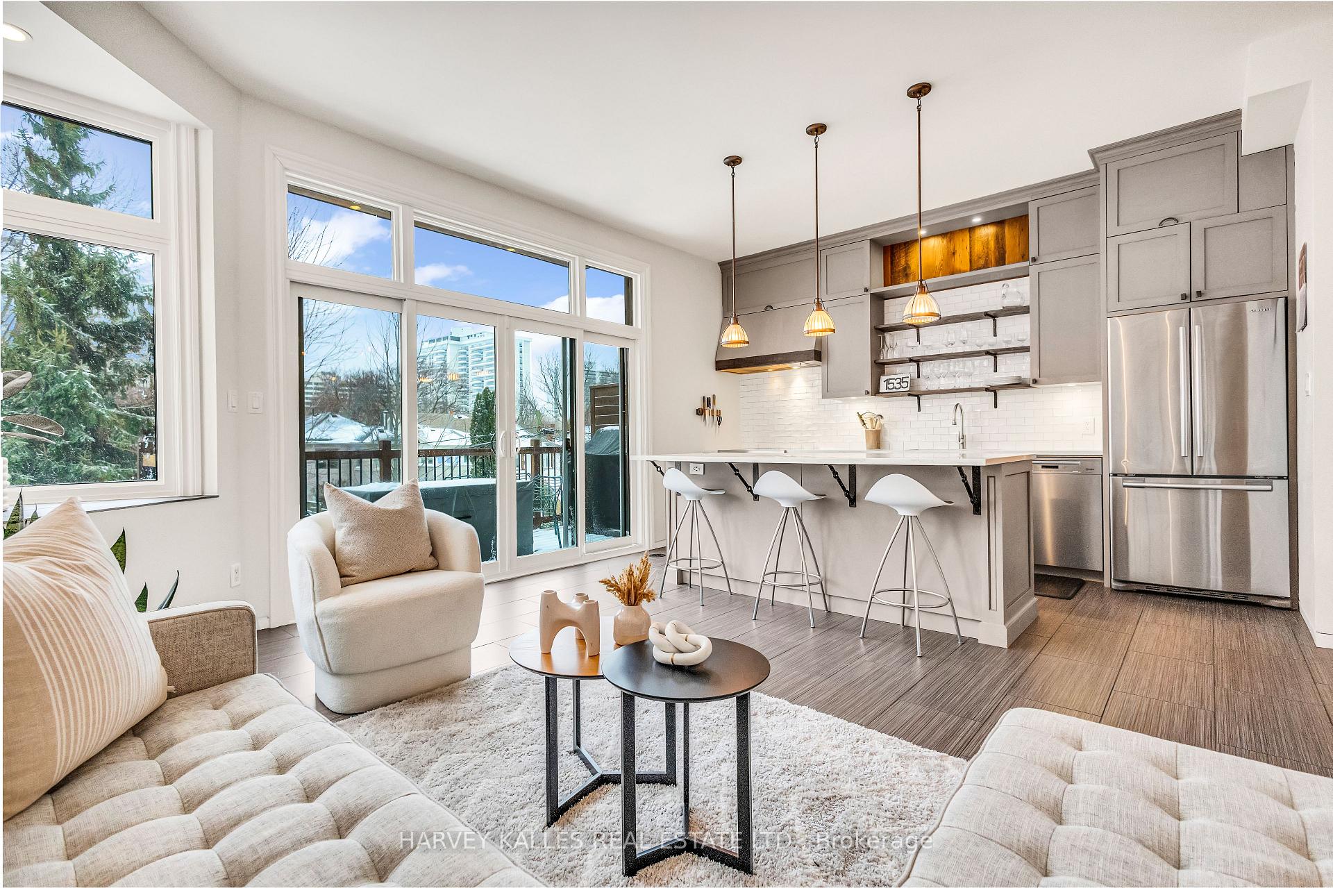 Photo 13 of 163 Belsize Drive, Toronto, Mount Pleasant West — HOMEH