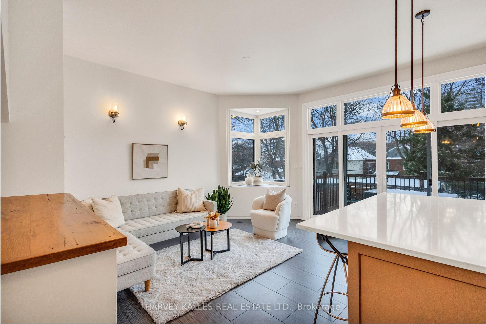 Photo 18 of 163 Belsize Drive, Toronto, Mount Pleasant West — HOMEH