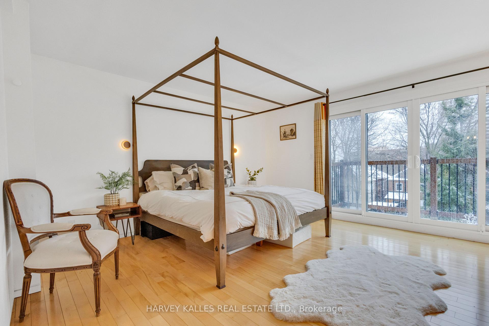 Photo 23 of 163 Belsize Drive, Toronto, Mount Pleasant West — HOMEH