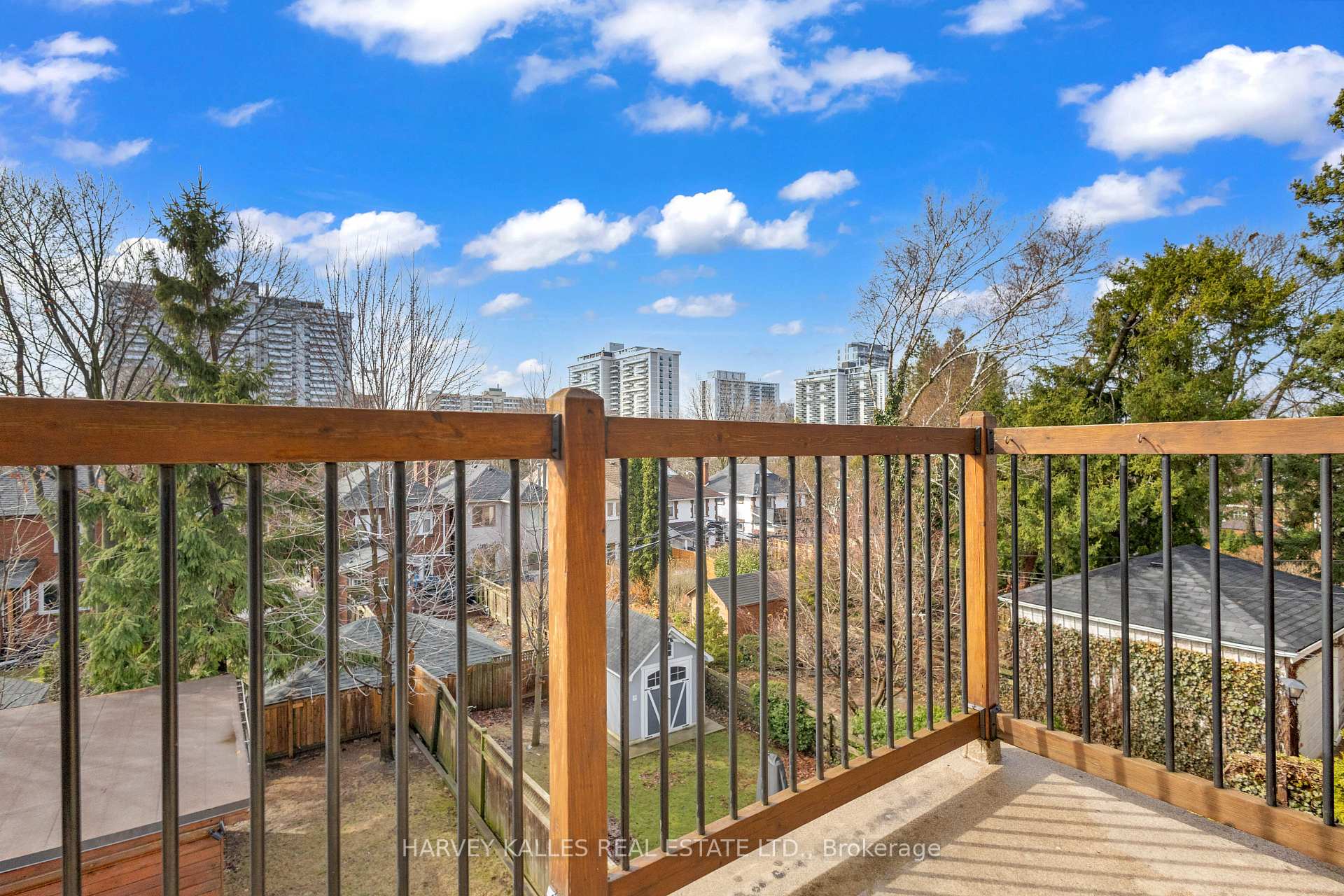 Photo 25 of 163 Belsize Drive, Toronto, Mount Pleasant West — HOMEH