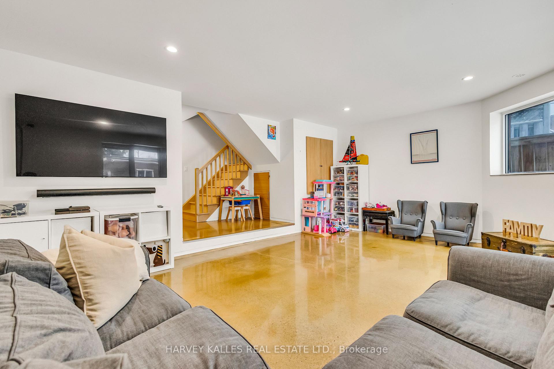 Photo 38 of 163 Belsize Drive, Toronto, Mount Pleasant West — HOMEH