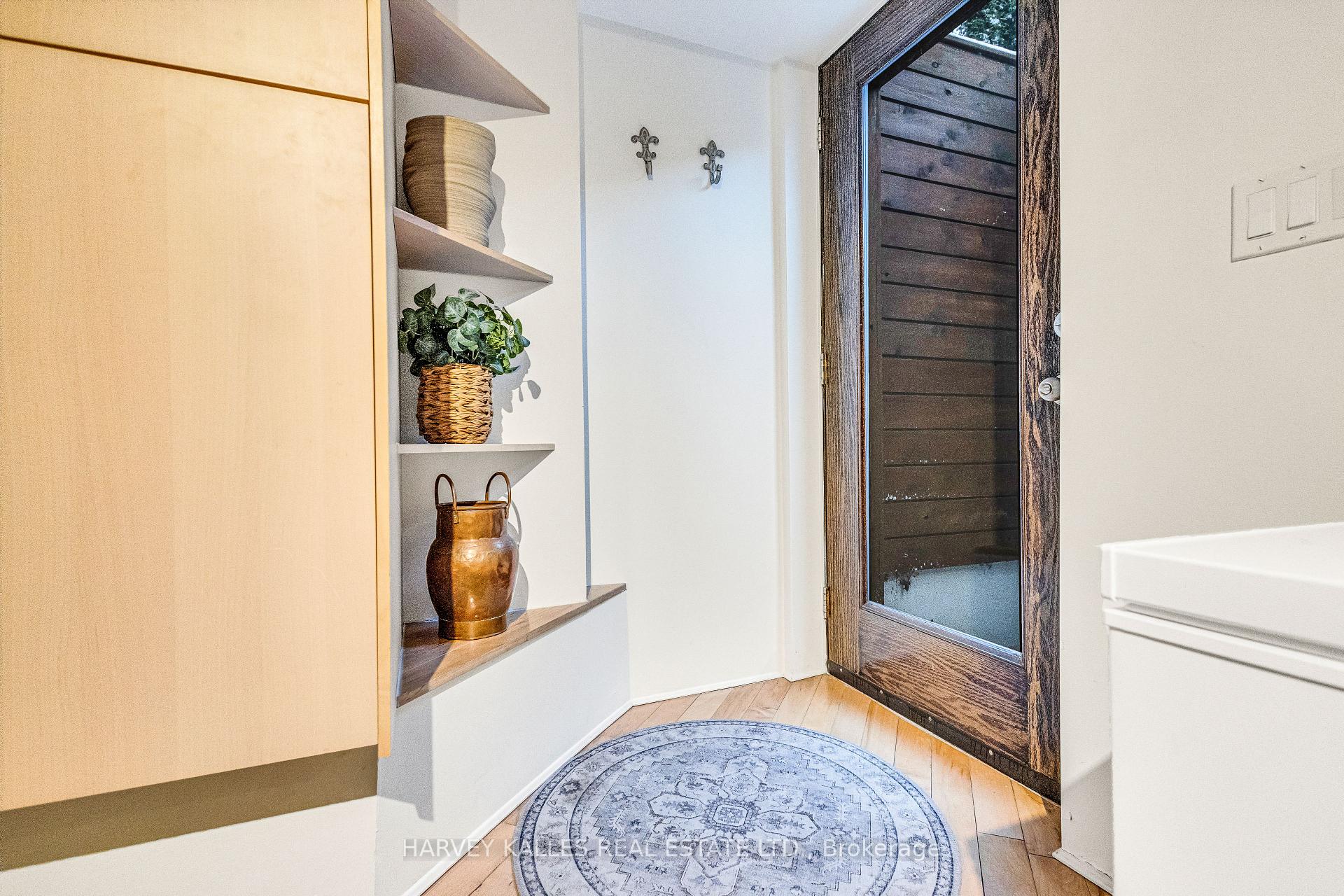 Photo 43 of 163 Belsize Drive, Toronto, Mount Pleasant West — HOMEH