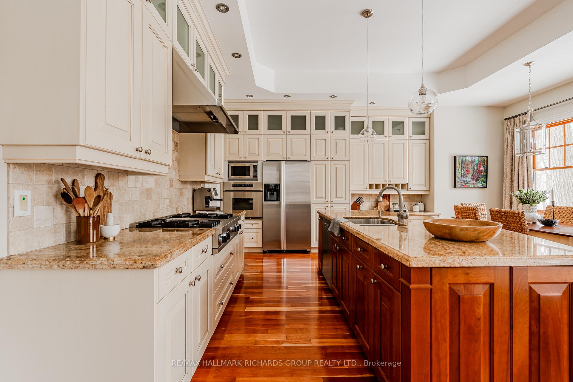 Photo 10 of 148 Balsam Avenue, Toronto, The Beaches — HOMEH
