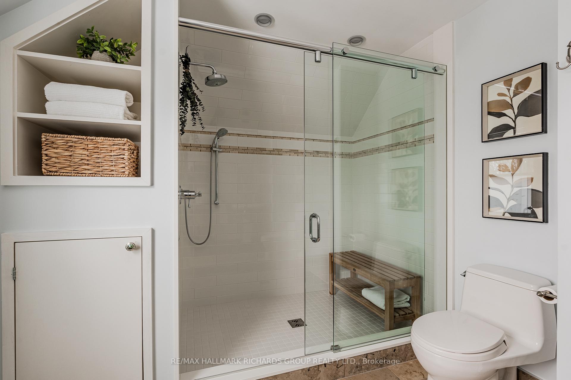 Photo 16 of 148 Balsam Avenue, Toronto, The Beaches — HOMEH