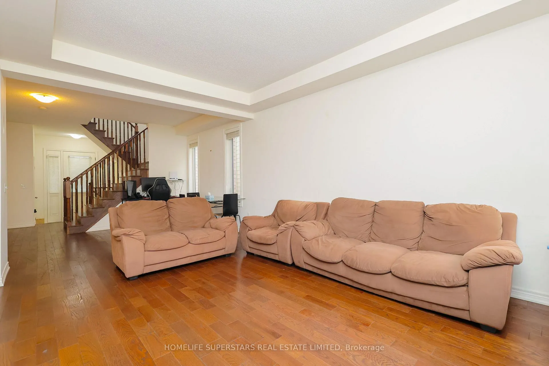 Photo 8 of 7 White Ash Road, Thorold, Confederation Heights — HOMEH