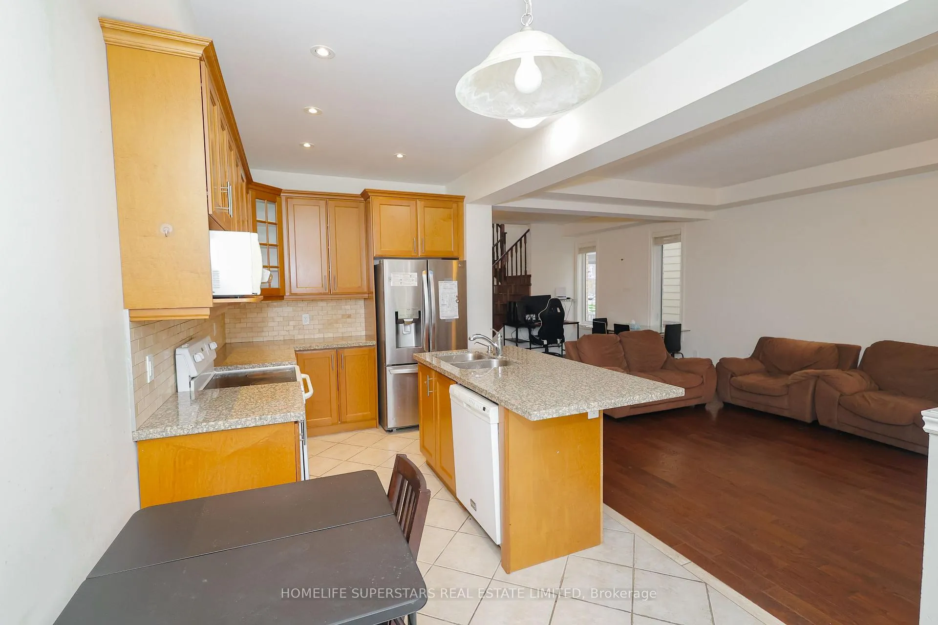 Photo 12 of 7 White Ash Road, Thorold, Confederation Heights — HOMEH