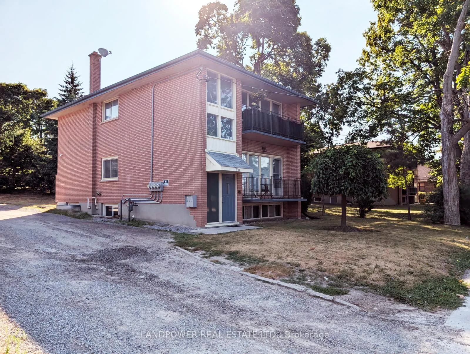 Front of 730 Chemong Road