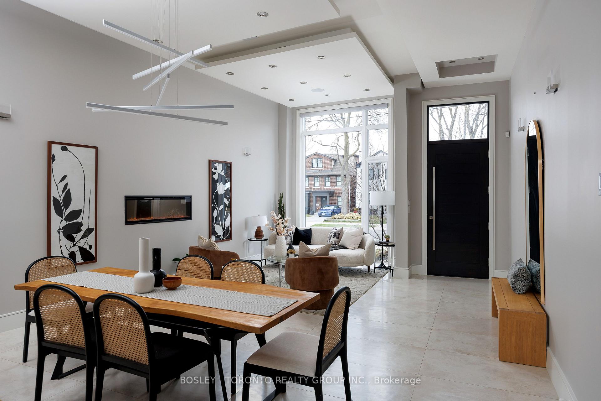 Photo 3 of 242 Sutherland Drive, Toronto, Leaside — HOMEH